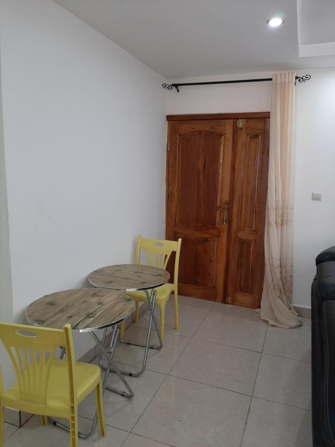 Appartamento Signorile Jo Yaoundé Esterno foto